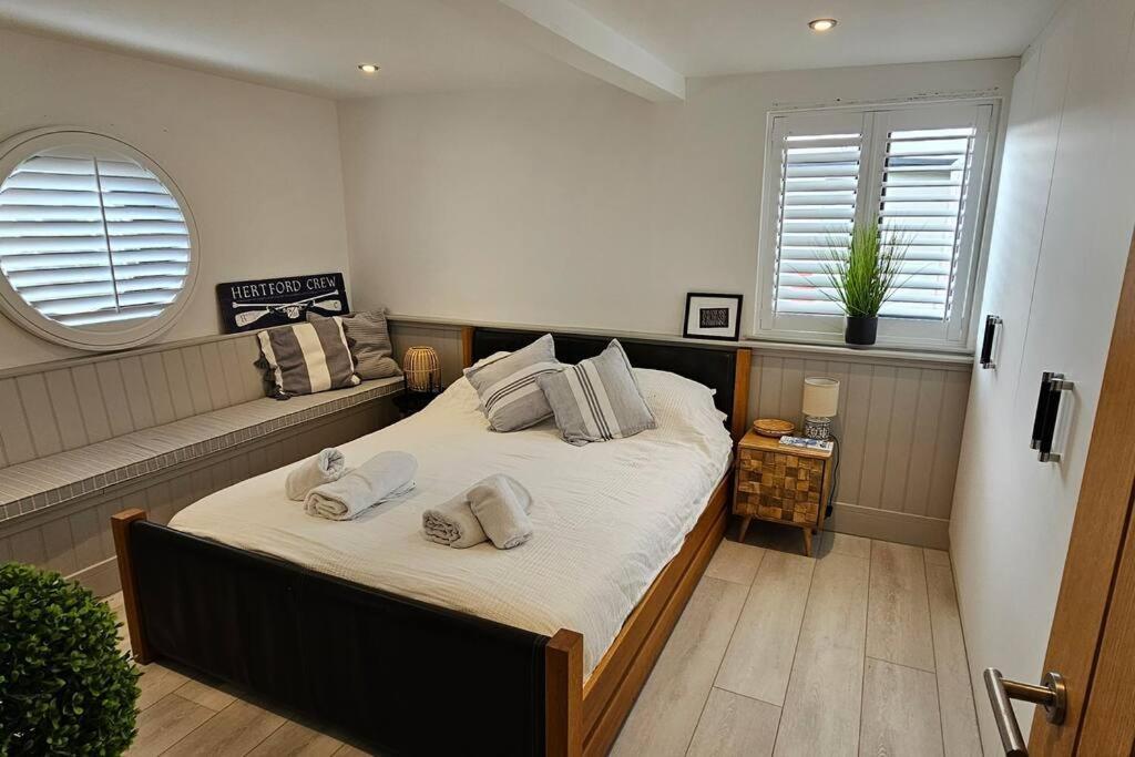 Humberston Boathouse Lodge & Hot Tub - Cleethorpes Beach Cabin Chalet מראה חיצוני תמונה